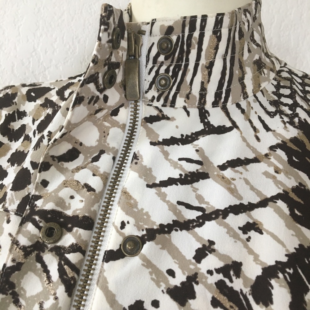 Chico’s Zenergy Tribal Print Blazer Sz M - Picture 9 of 16